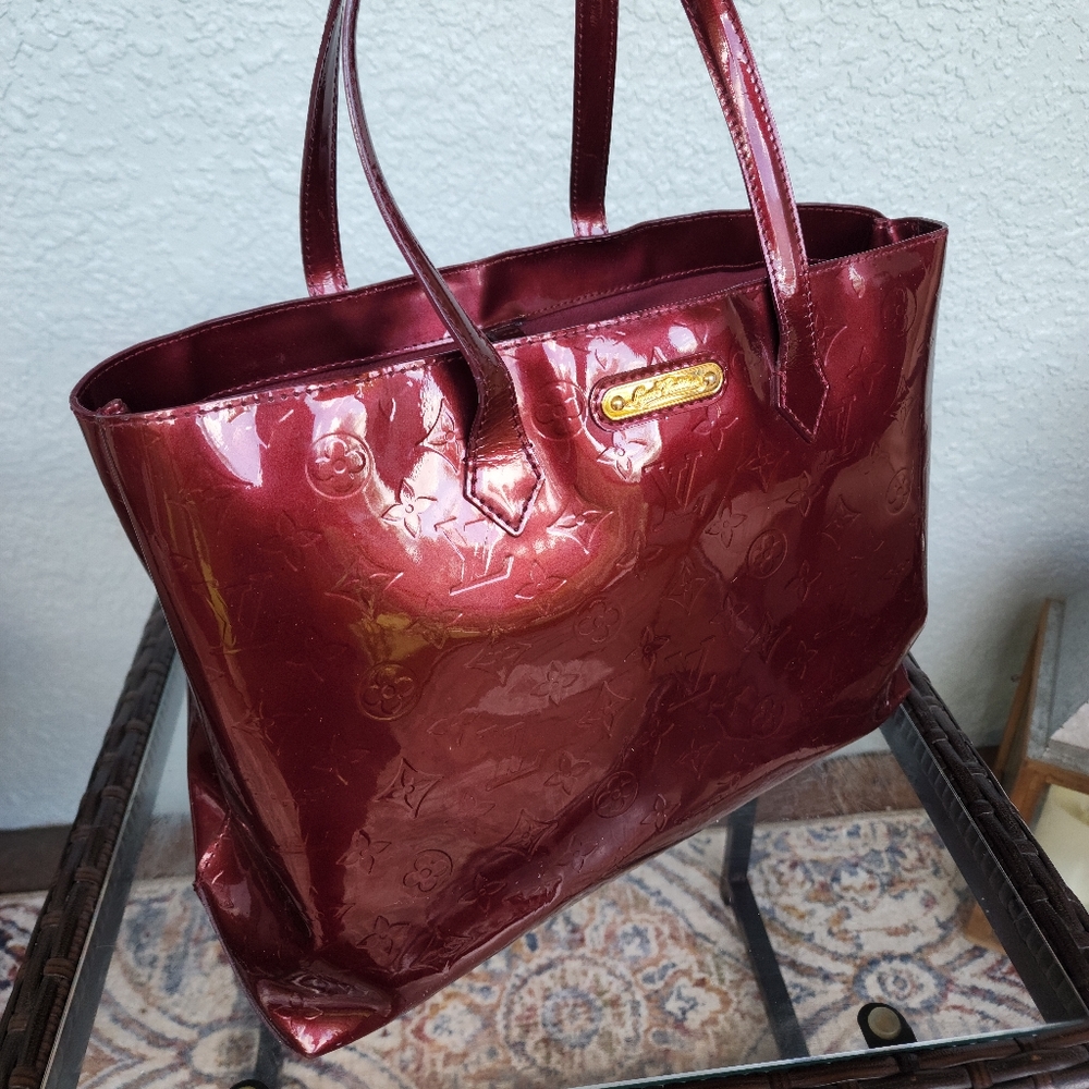 Louis Vuitton Wilshire Rouge Fauviste Mm Monogram Vernis Leather Shoulder Bag - Picture 3 of 6